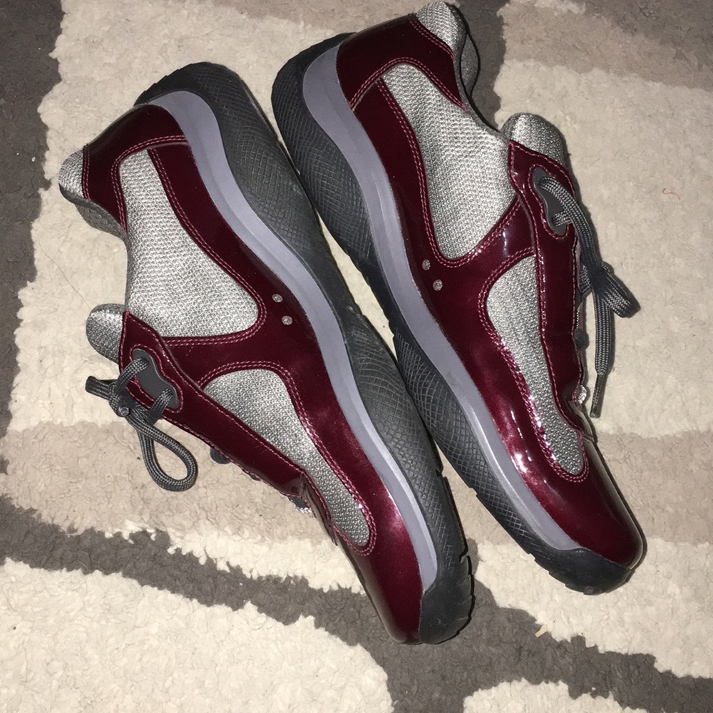 Sold Prada classic  shoes - Picture 8 of 12